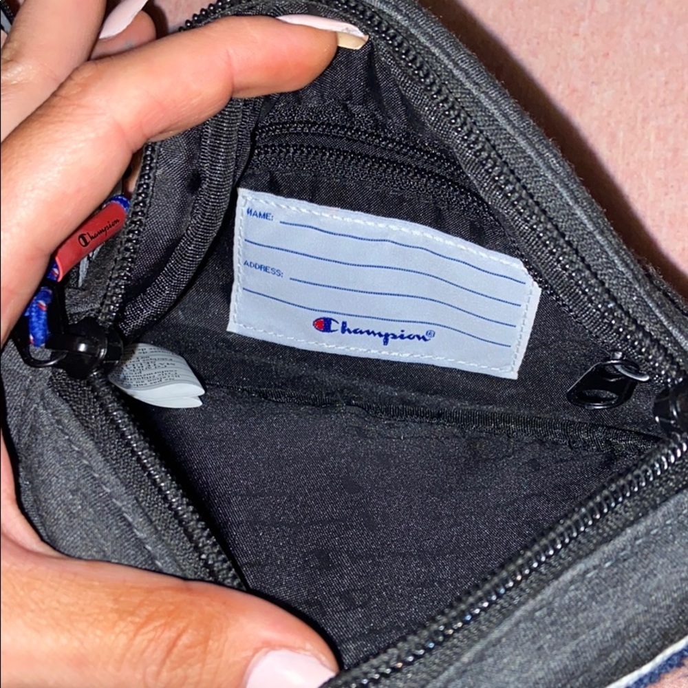 Champion Fanny book bag - Picture 2 of 5